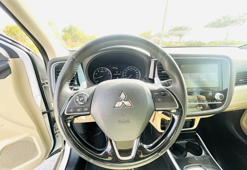 2020 Mitsubishi Outlander GLX Medium Line