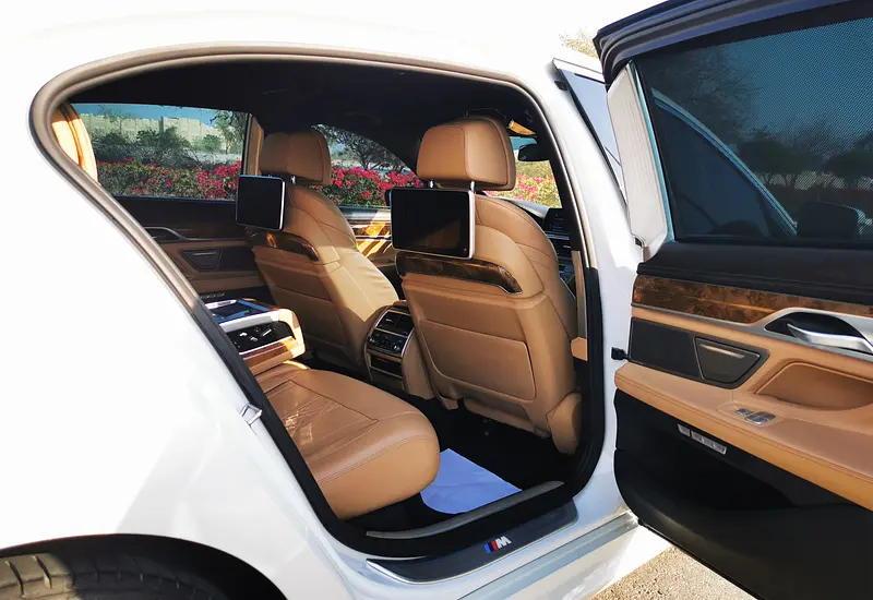 2016 BMW 740Li 