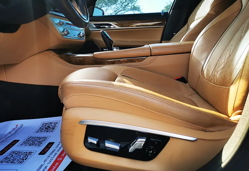 2016 BMW 740Li 