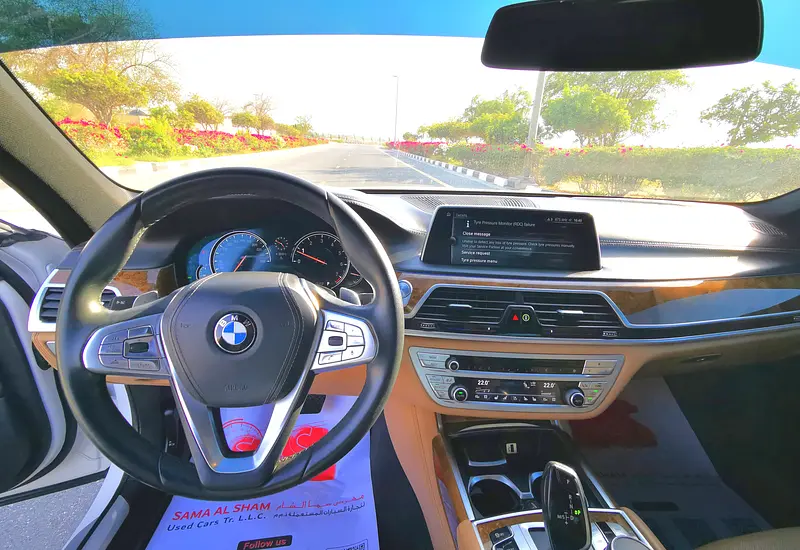 2016 BMW 740Li 