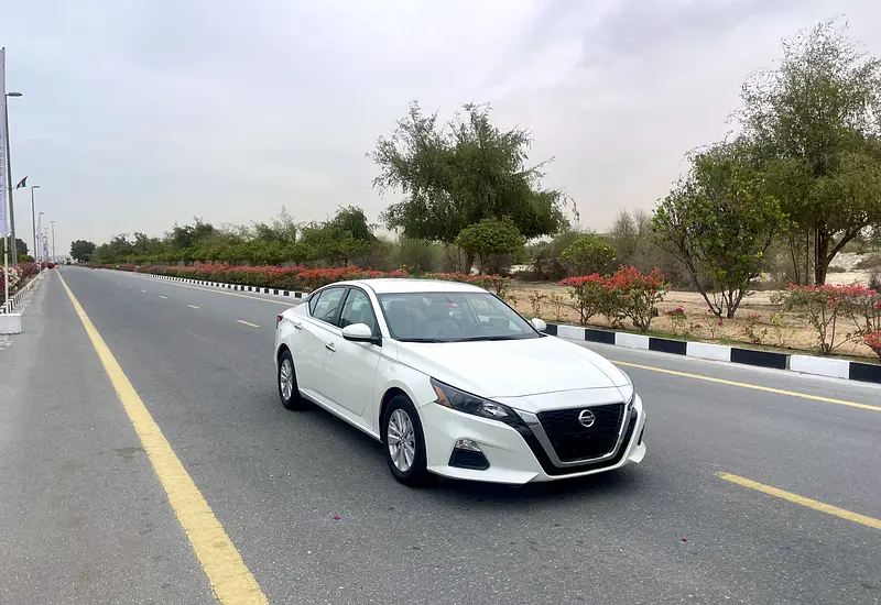 2022 Nissan Altima SE