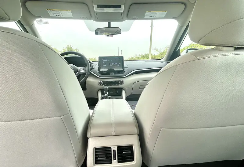 2022 Nissan Altima SE