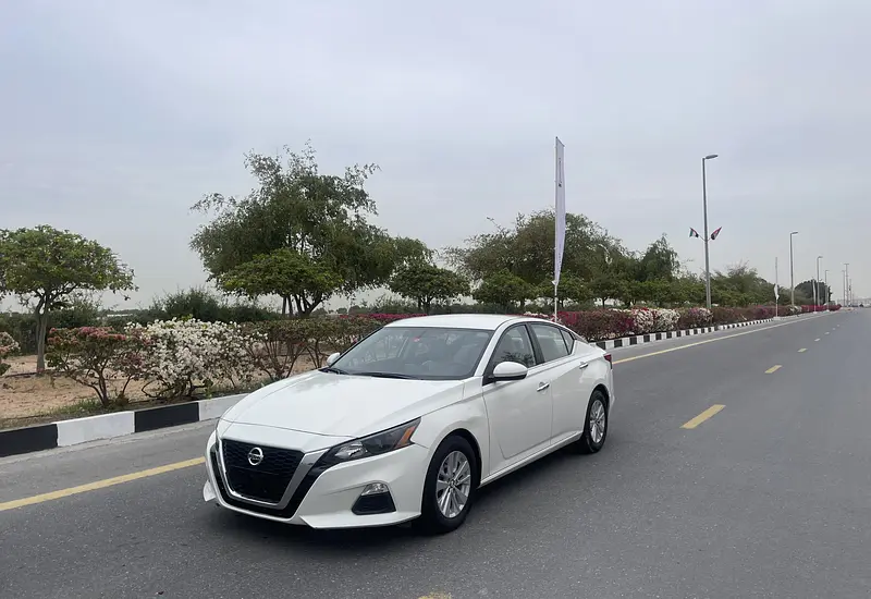 2022 Nissan Altima SE