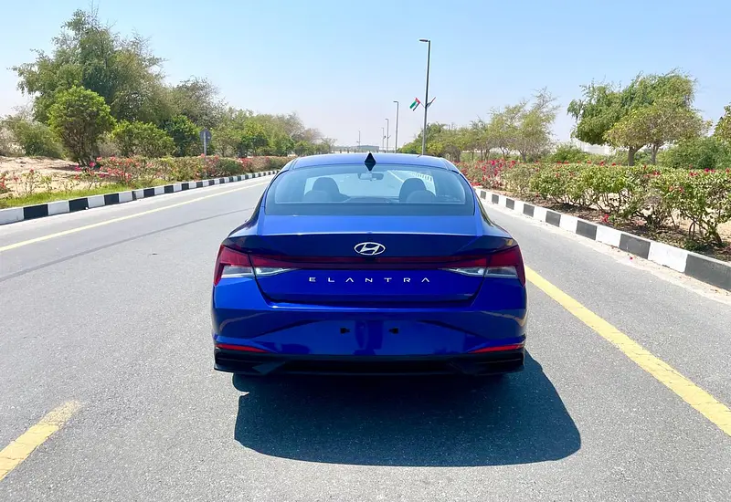 2022 Hyundai Elantra Comfort