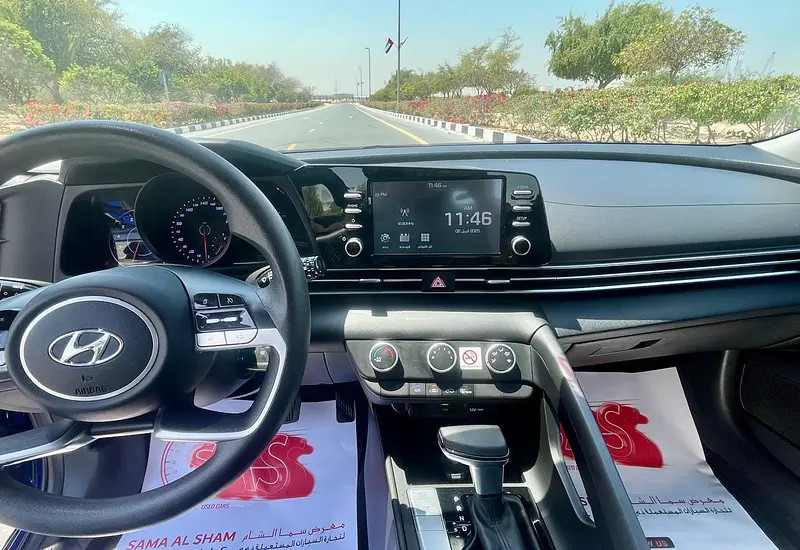 2022 Hyundai Elantra Comfort