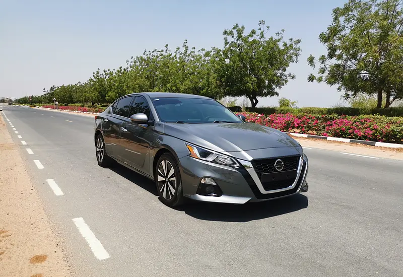 2020 Nissan Altima SV