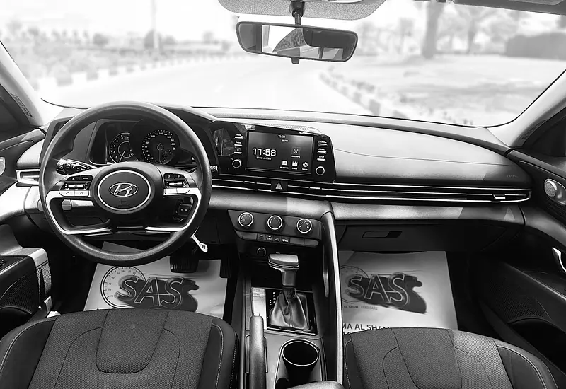 2021 Hyundai Elantra 